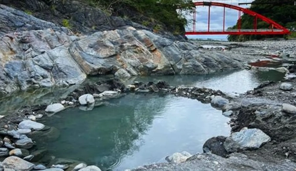 金山溫泉