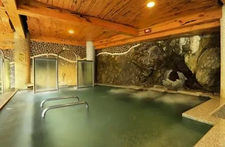 烏來泡湯便宜 烏來泡湯便宜