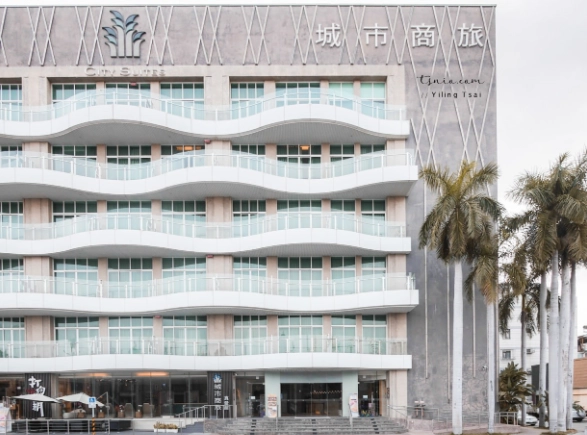 駁二藝術特區住宿 駁二藝術特區住宿