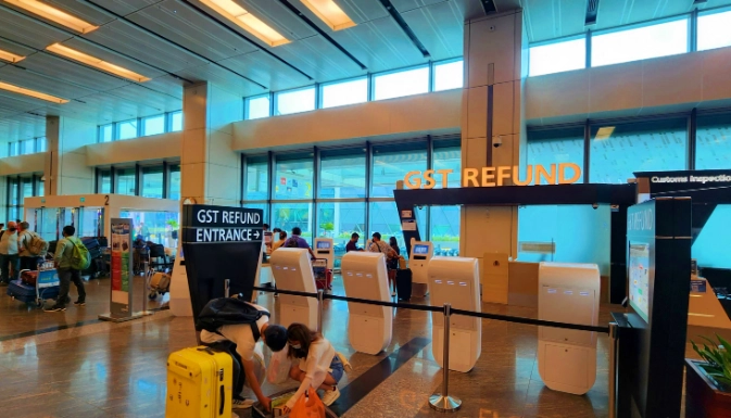 樟宜機場美金使用全攻略：換匯地點、匯率與實用支付技巧