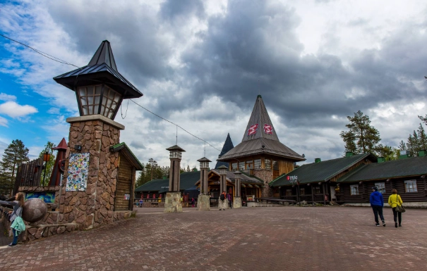 赫爾辛基 到 羅瓦涅米 火車