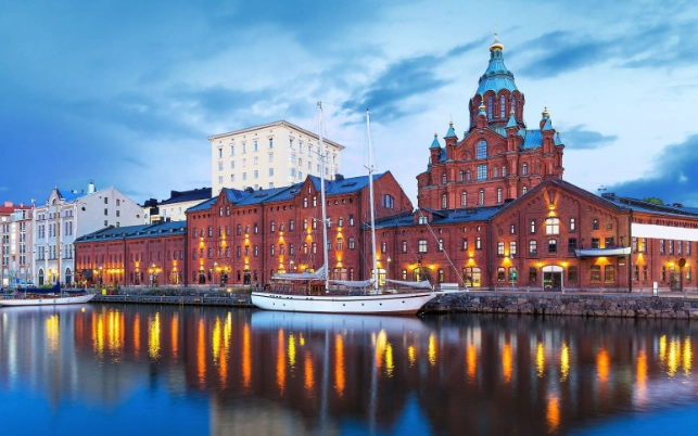 赫爾辛基機場附近景點全攻略：轉機空檔也不無聊