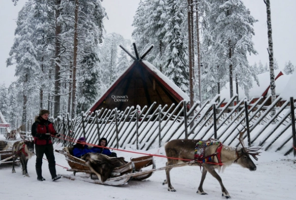 聖誕老人村交通方式