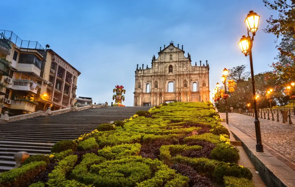 大三巴牌坊附近景点全攻略：必游清单与交通路线详解