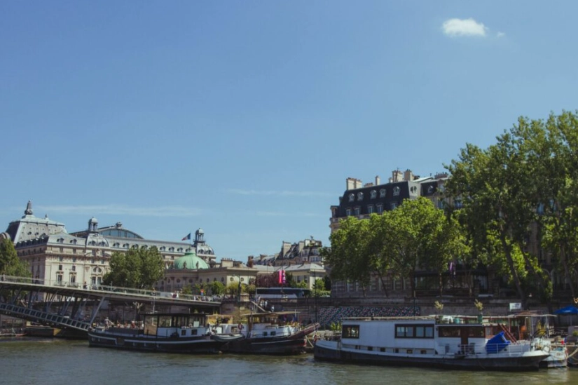 巴黎塞纳河游船 巴黎塞纳河游船