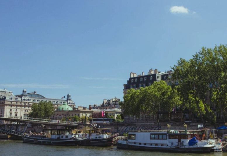 塞納河觀光船 塞納河觀光船