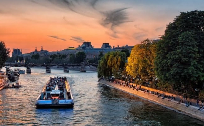 塞納河觀光船 塞納河觀光船