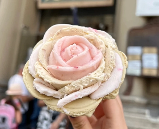 洛杉磯自由行住宿