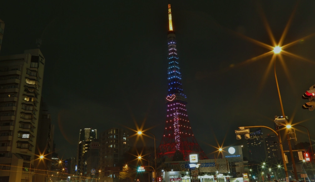 東京鐵塔 亮燈時間 2025