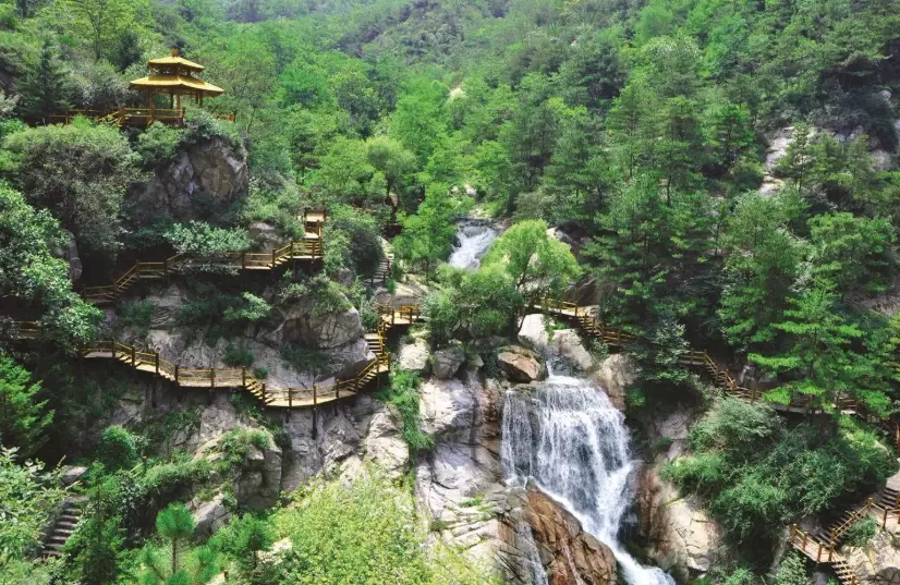 高雄山上景點