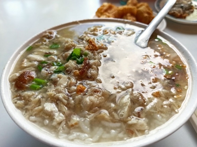 板橋車站地下街美食