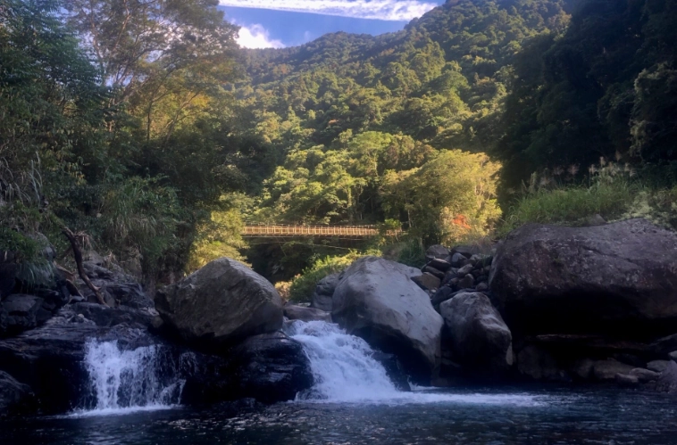 磺山野溪溫泉裝備 磺山野溪溫泉裝備