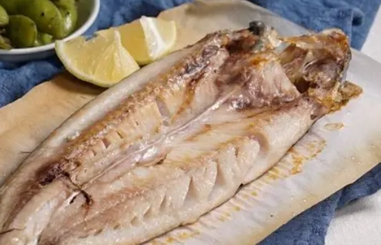 一夜干 鹹魚 一夜干 鹹魚