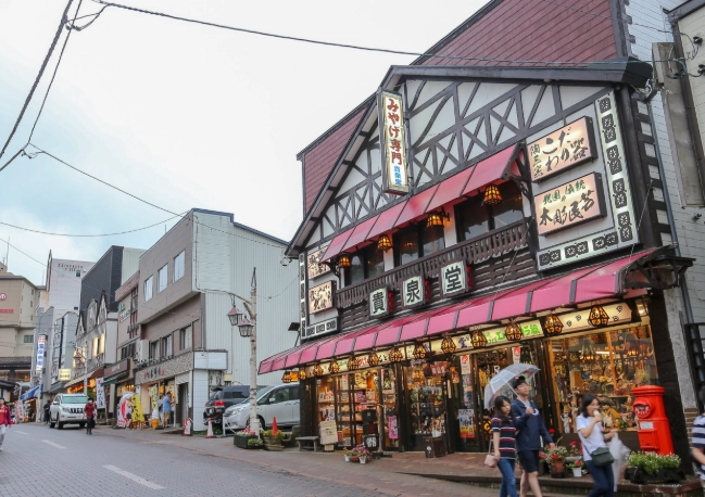 登別溫泉街巴士