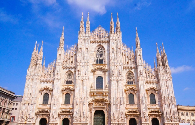 米蘭大教堂遊覽時間 米蘭大教堂遊覽時間