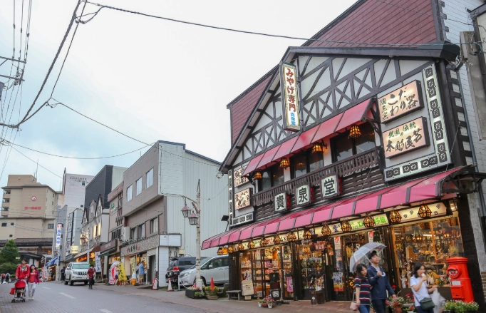 登別溫泉街營業時間 登別溫泉街營業時間