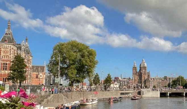 阿姆斯特丹獨自旅行